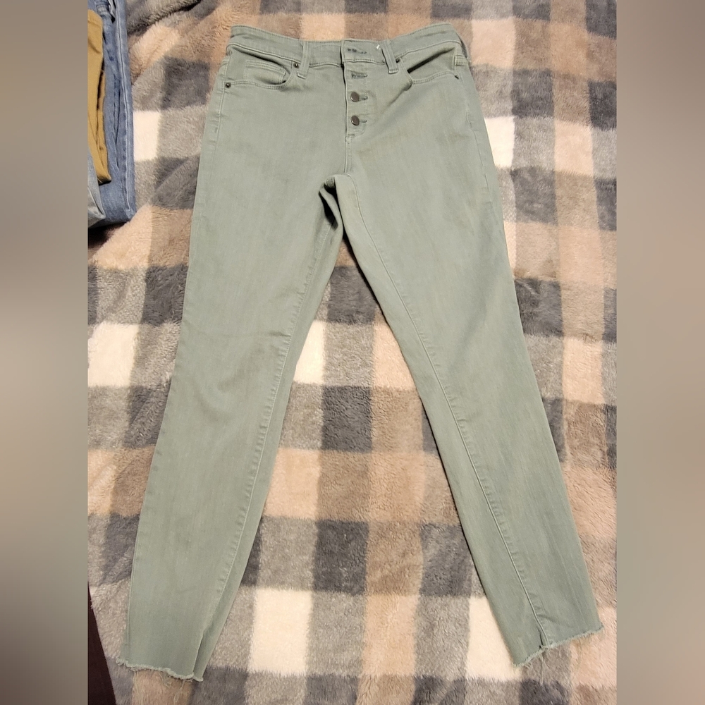 Jeans - Picture 2 of 4